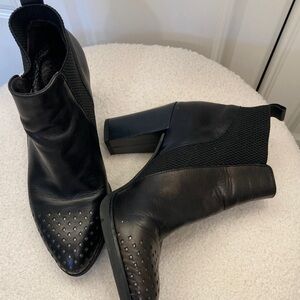 Chic Black Ankle Booties